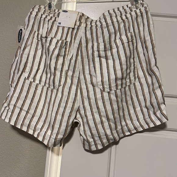 Shorts - Picture 2 of 2